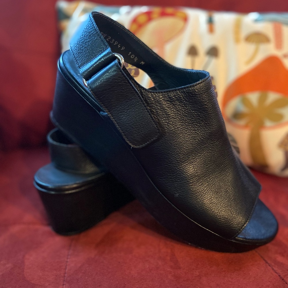 Stuart Weitzman Black Peep-Toe Wedges